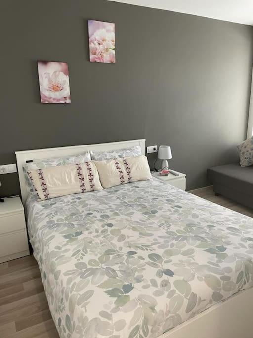 Appartamento Acogedor Piso En Cariño Esterno foto
