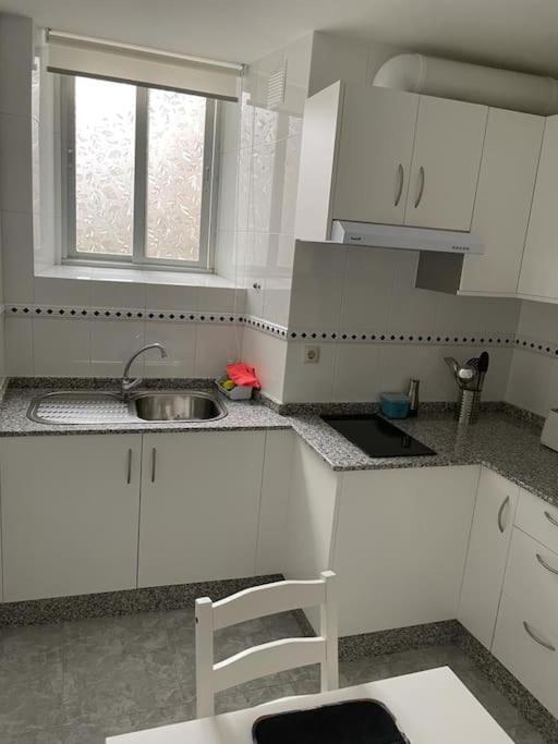 Appartamento Acogedor Piso En Cariño Esterno foto